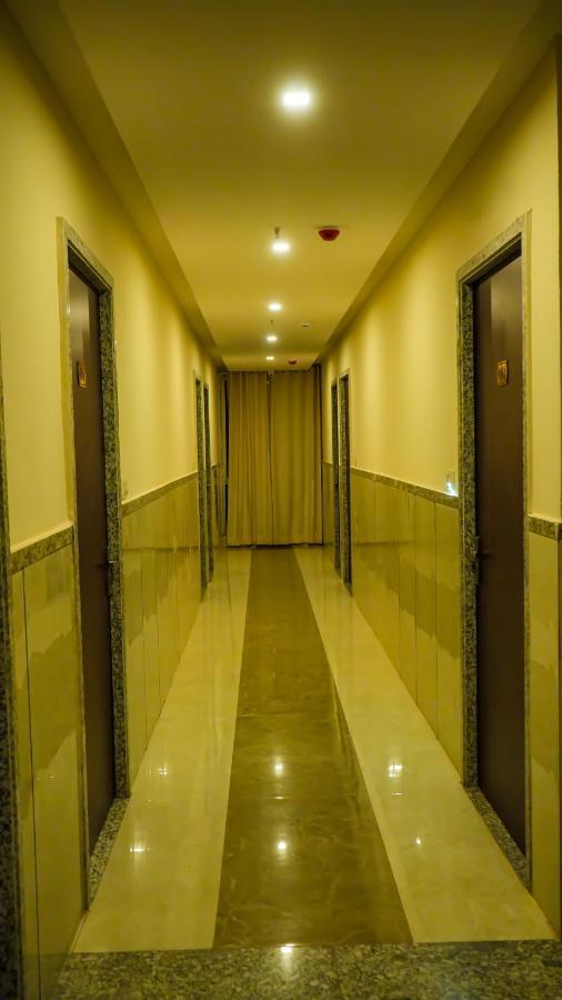 Hotel Veer Palace Near Udaipole أُودايبور المظهر الخارجي الصورة