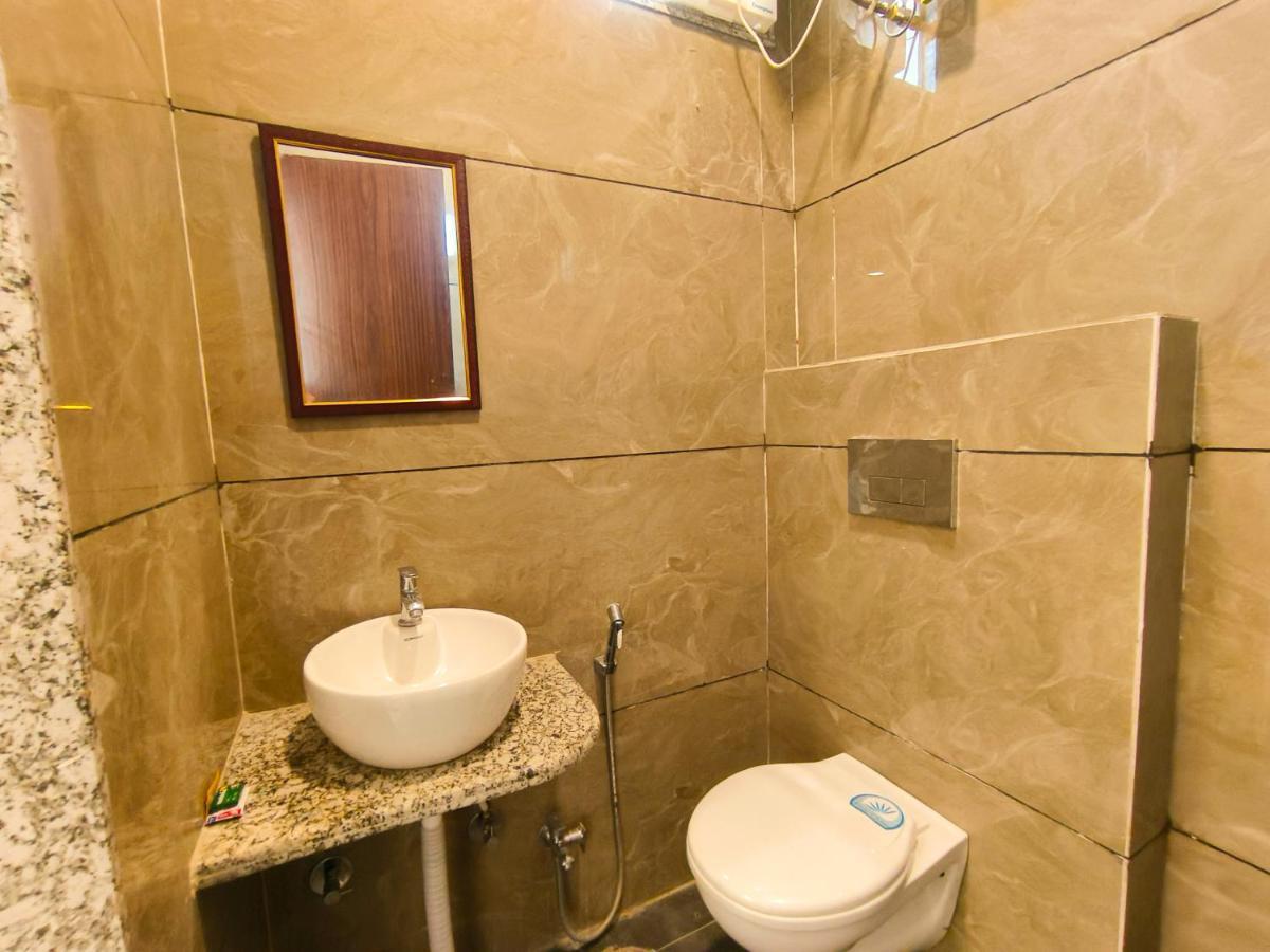 Hotel Veer Palace Near Udaipole أُودايبور المظهر الخارجي الصورة