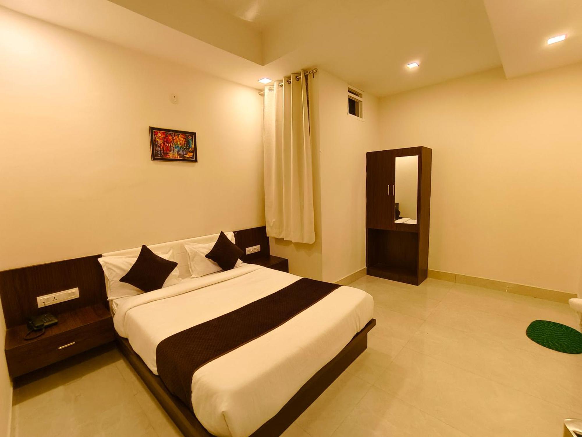 Hotel Veer Palace Near Udaipole أُودايبور المظهر الخارجي الصورة
