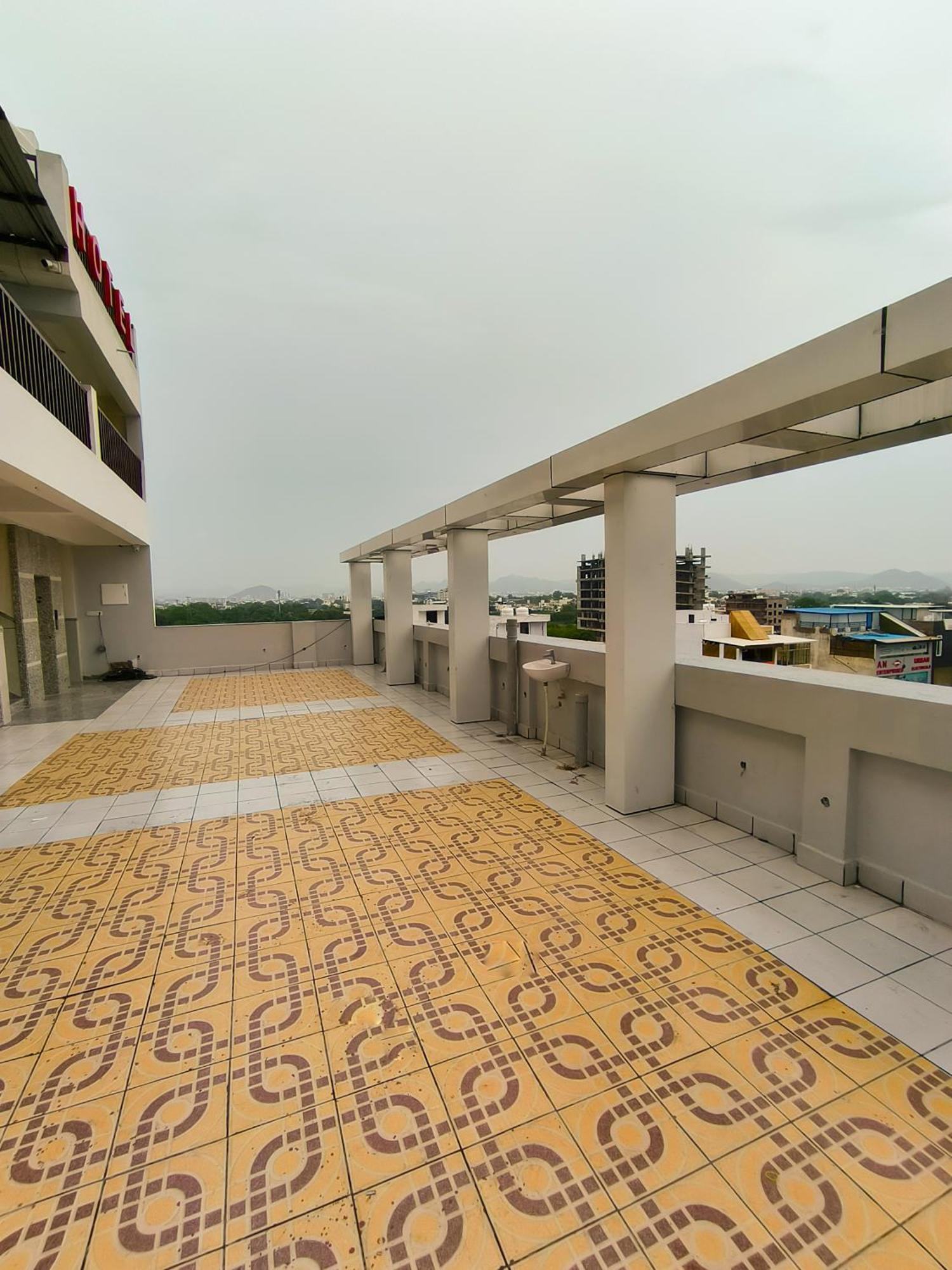 Hotel Veer Palace Near Udaipole أُودايبور المظهر الخارجي الصورة